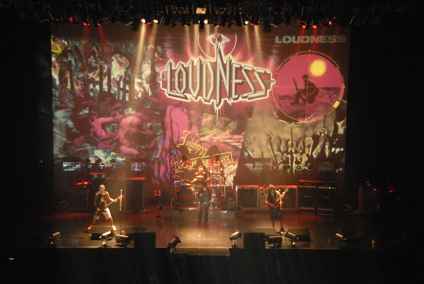 LOUDNESS