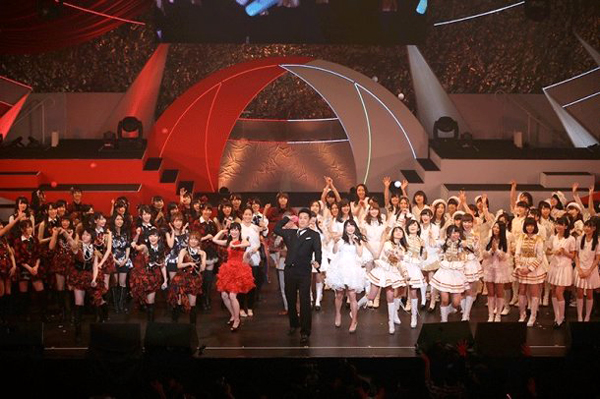 AKB48“夢の祭典”『第3回 AKB48 紅白対抗歌合戦』DVD、Blu-ray発売決定！ - CDJournal ニュース