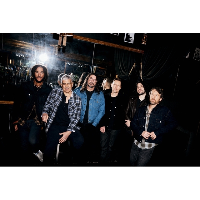 フー・ファイターズ、新作『ユア・フェイヴァリット・トイ』を発表 先行シングルが公開中