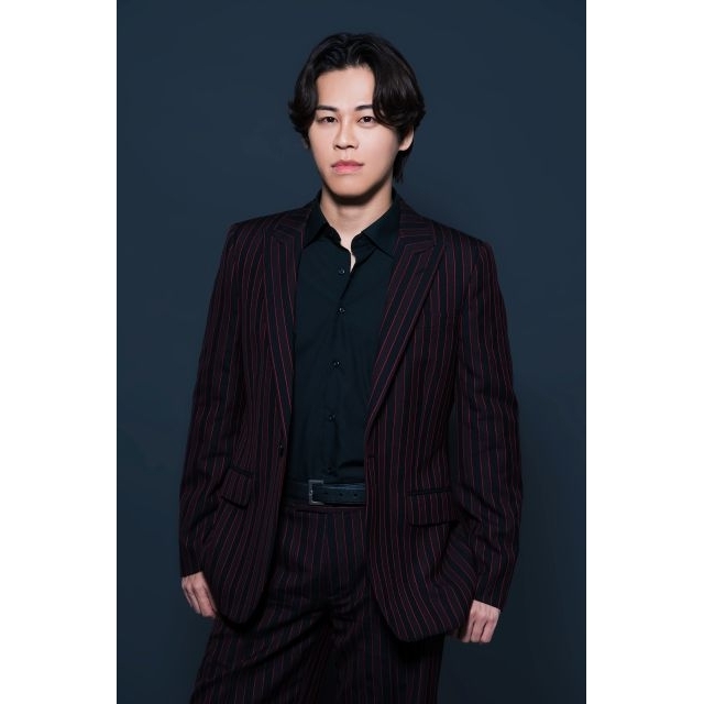 『CDは売らない』伝説の演歌歌手・萬みきおと若手演歌歌手・伊達悠太に浮上した共通の血縁関係とは