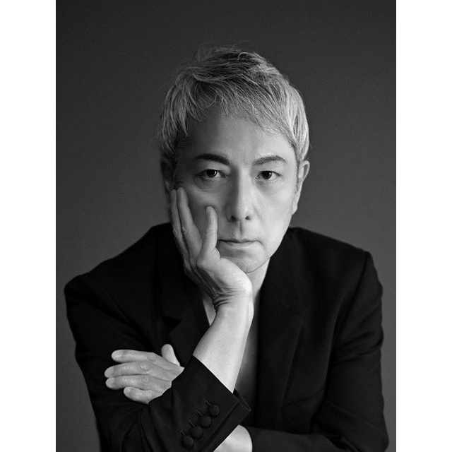 佐野元春、WOWOWで2ヵ月連続特集 45周年ツアー追加公演のライヴなど4番組を放送・配信