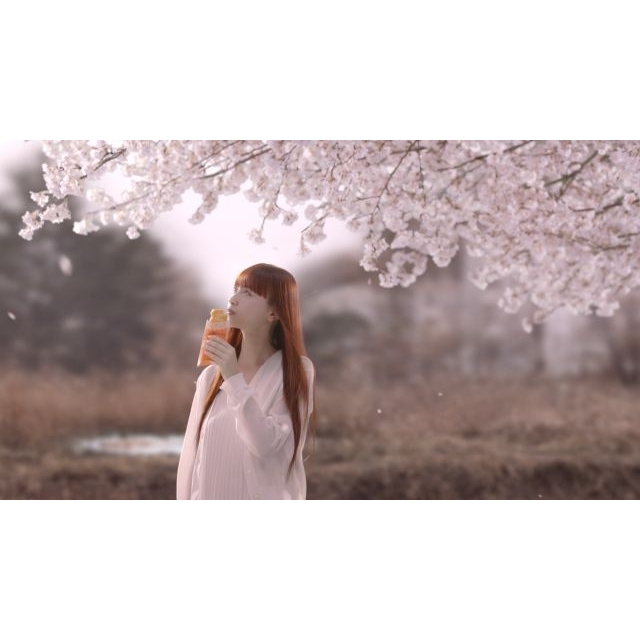 鈴木えみ出演、マクドナルド「ベーコンポテトパイ」のCMで流れる曲は?