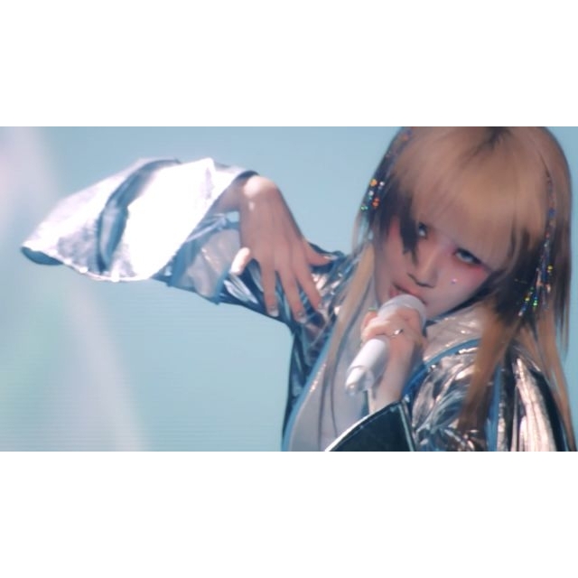 Reol、横浜アリーナ公演の「SCORPION」ライヴ映像公開 美辞学ツアーは海外へ