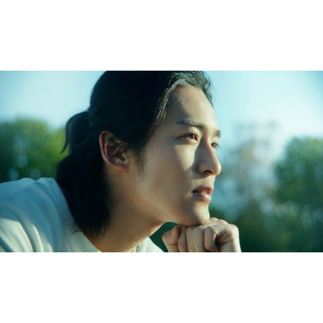 目黒蓮出演、「キリン 午後の紅茶」のCM「遠くの町の夏の午後」篇で流れる曲は?