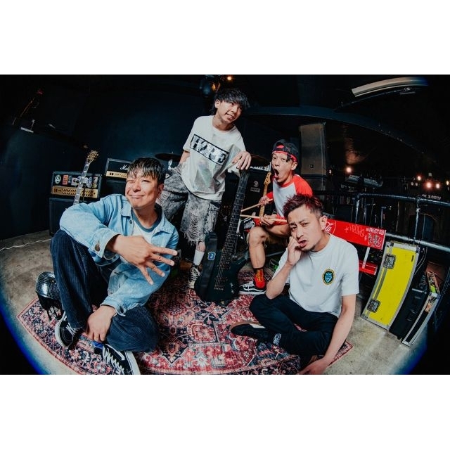 TOTALFAT、ギタリストQ汰加入後の4ピース新体制初シングル「OUR CHANT」配信リリース
