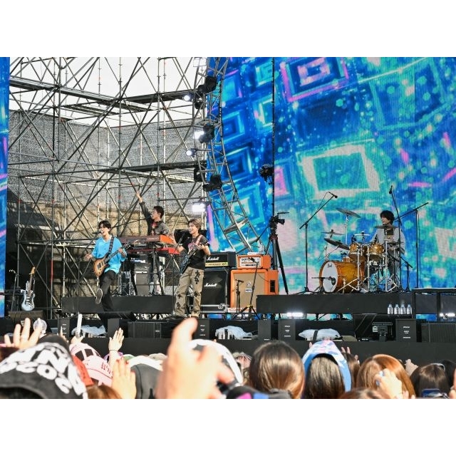 Aぇ! group、初の海外フェスで熱狂のステージ 韓国〈XMF 2026〉でらしさ全開のパフォーマンスを披露