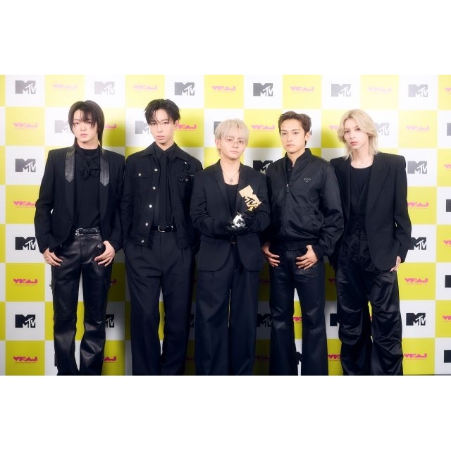 STARGLOW、「MTV VMAJ 2026」で「Rising Star Award」を受賞