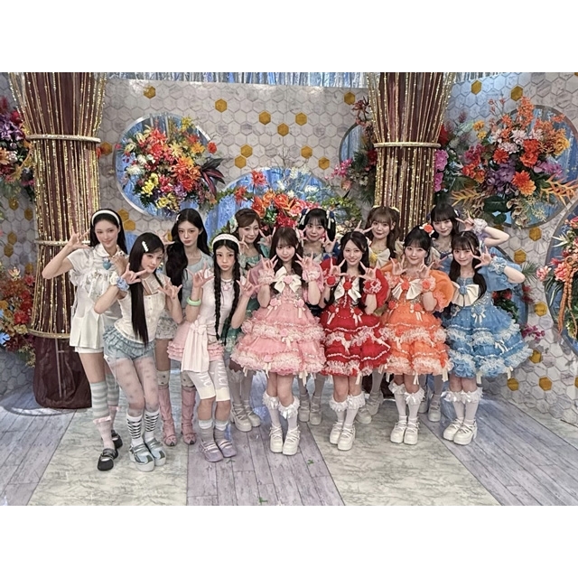 ILLIT、『2026 FNS歌謡祭 夏』でCUTIE STREETと“かわいい”コラボ実現 最新曲も初披露