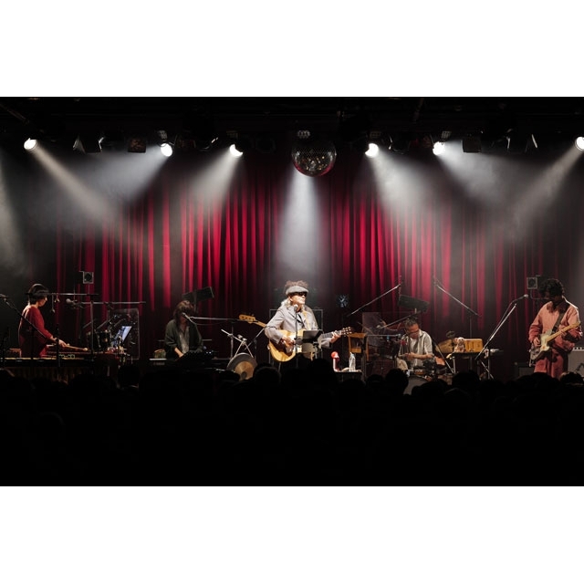 細野晴臣、USツアー開幕を前にプレリュード・ライヴを開催 退院翌日に圧巻のパフォーマンスを披露