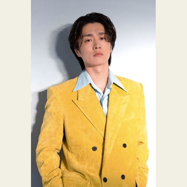 おやじ世代が今歌いたい“オトコウタ”! 真田ナオキのロック演歌「陽が沈む前に…」がカラオケ好調!
